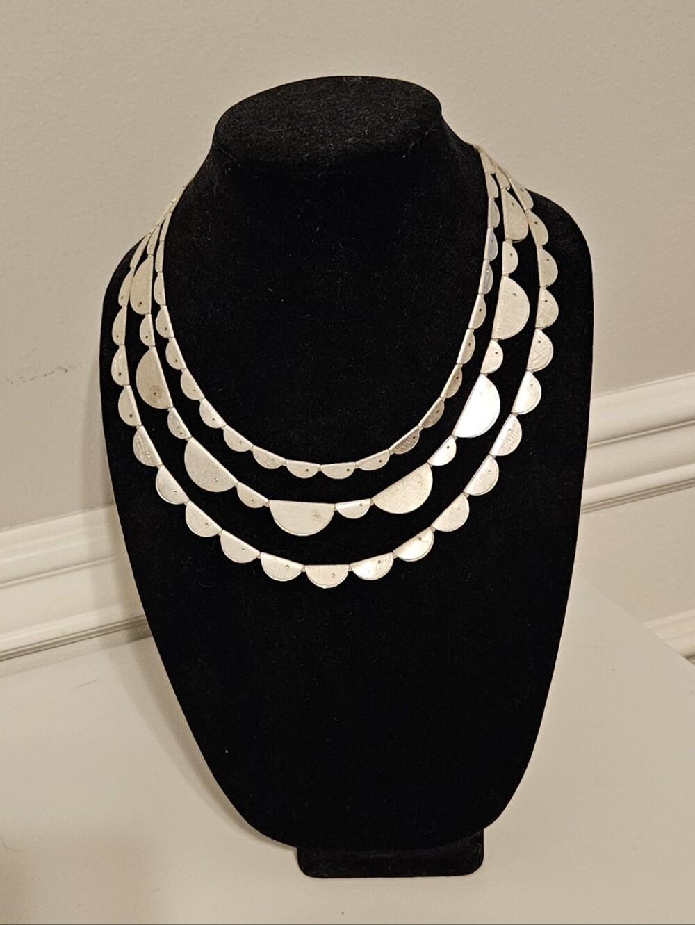 Silver Adjustable Scallop Multi-Layered Necklace - Women Jewelry